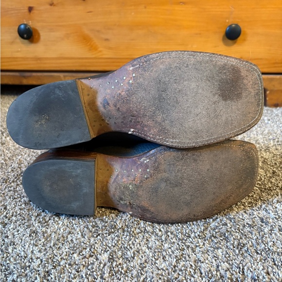 Lucchese Black Cowboy Boots with Decorative Stitching - Picture 11 of 11